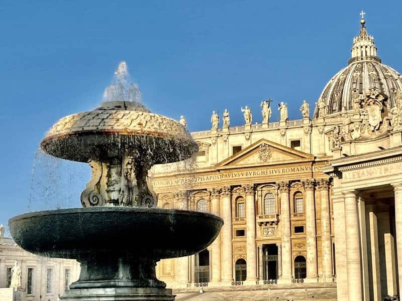 Pietà di Michelangelo, Tour ufficiali Basilica di San Pietro Città del Vaticano Roma