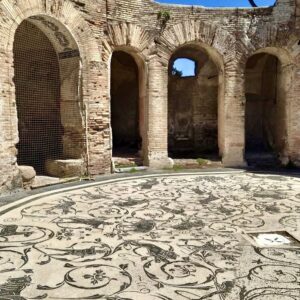 Ancient Ostia Tickets | Ancient Ostia Official Tours customized Private guided tours from Rome to the archaeological area, tourist information on Ancient Ostia.